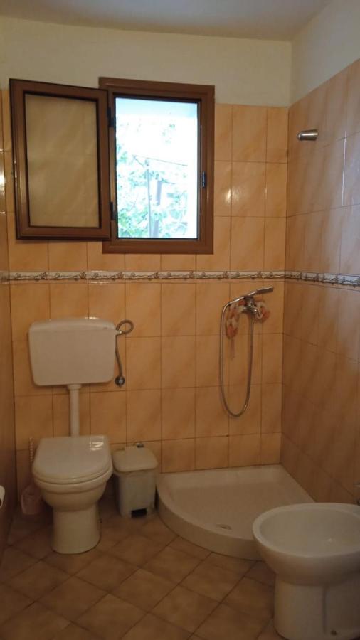Vila Demo Vlorë Exterior foto