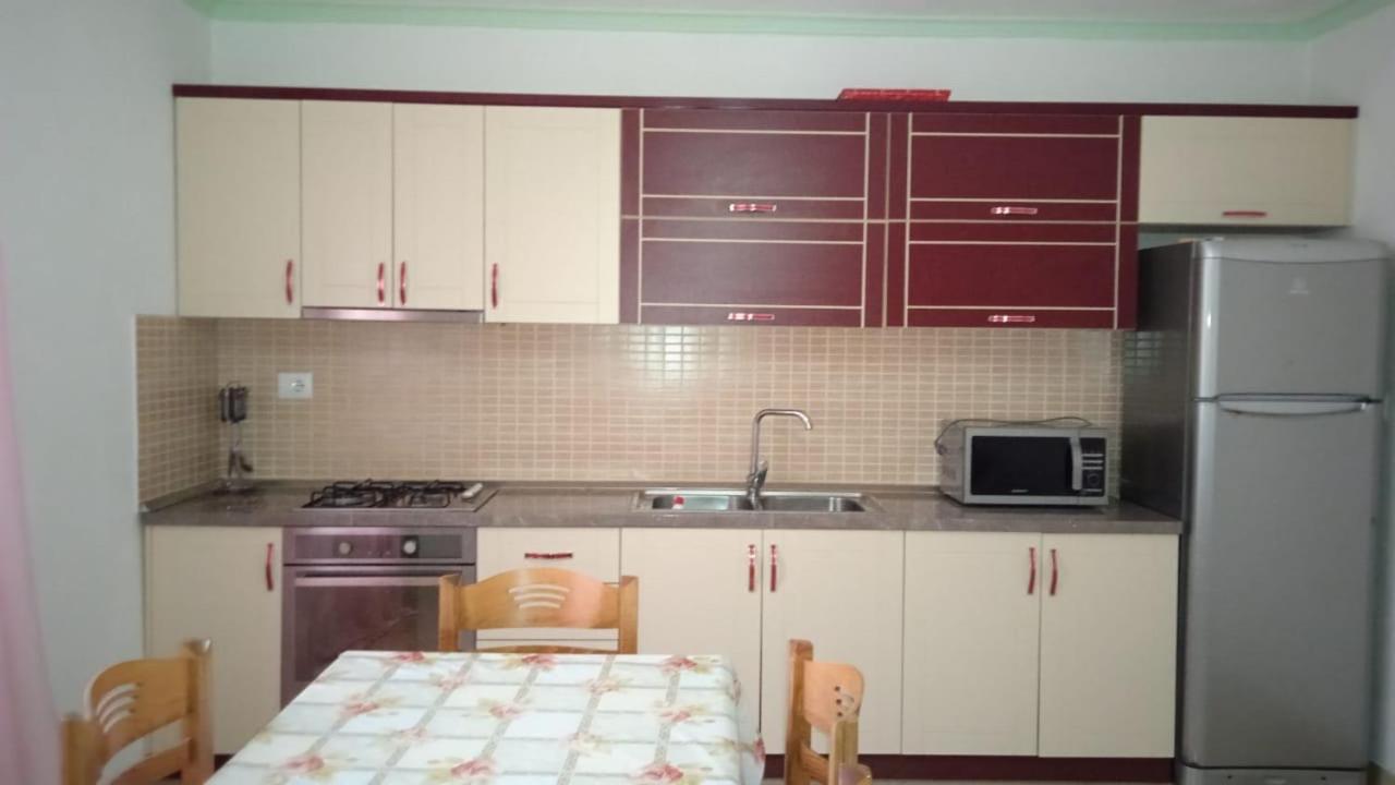 Vila Demo Vlorë Exterior foto